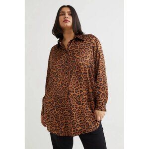 H&M Satin shirt in Brown/Black Leopard-Print